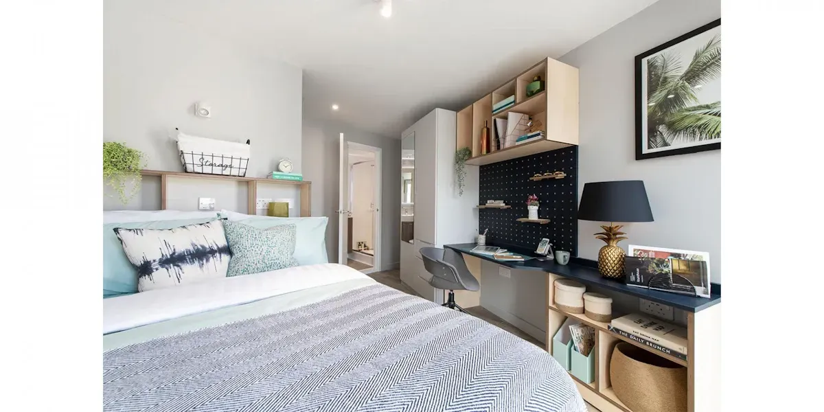 9 Bedroom Premium Ensuite - room